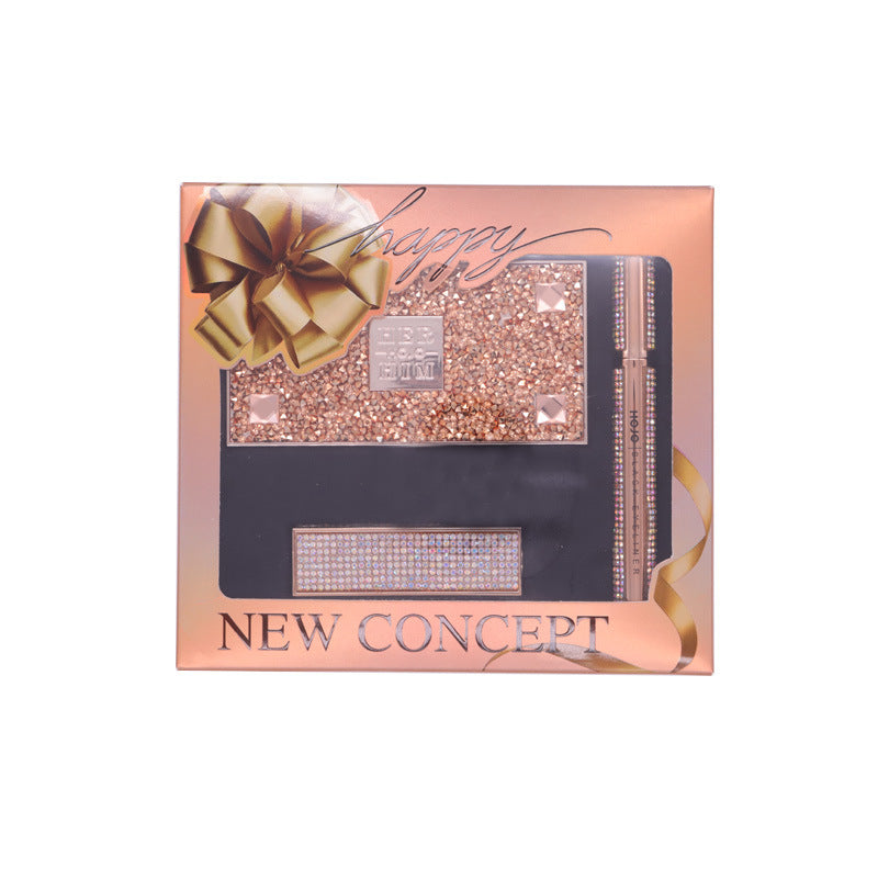3-piece cosmetic set
Eyeshadow palette, Lipstick and Eyeliner